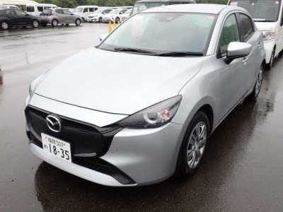 MAZDA 2 SILVER 2024 810927