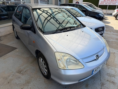 HONDA CIVIC  HTY SILVER 2002