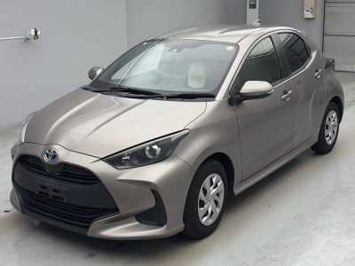 TOYOTA YARIS HYBRID 2022 GRAY 6731