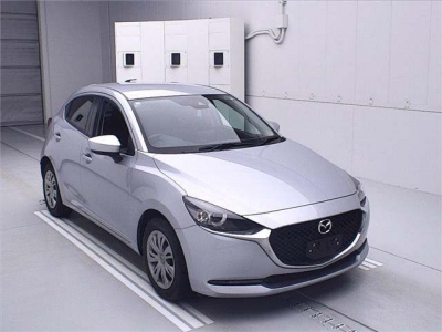 MAZDA 2 2022 SILVER