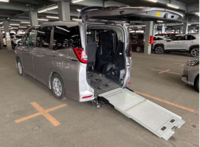 TOYOTA NOAH SLOPE 2023 GRAY1444